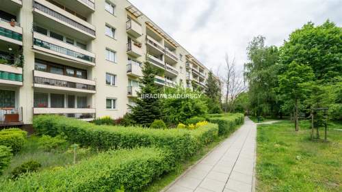 GUSTOWNE, ZADBANE, 2-POKOJOWE Z ODDZIELNĄ KUCHNIĄ