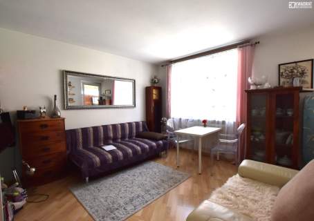 2 pokoje 46.20 m2 pierwsze piętro. Sławinek.