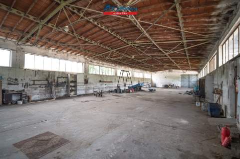Magazyn na sprzedaż, 438,78 m2, Jastrowie