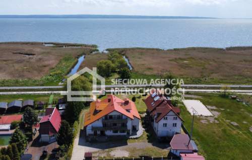 Dwa domy na działce 2400m2 Krynica Morska