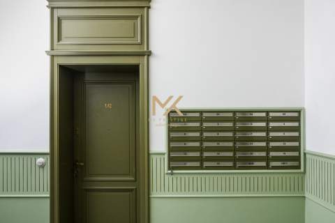 Wyjątkowy APARTAMENT/ Prestiżowa Kamienica