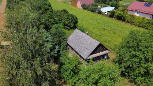 Drewniany dom na 15 arowej działce Kolonia Sól