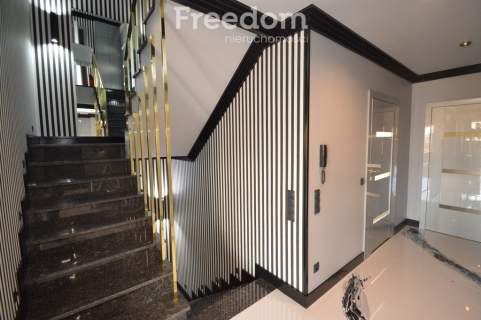 Do sprzedaży apartament dwukondygnacyjny.
