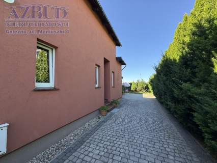 Dom na sprzedaż, 300 m2, Janowiec Wielkopolski