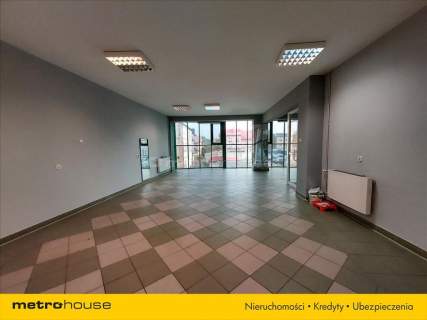 Pawilon handlowo-usługowy w centrum miasta