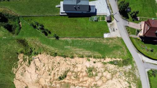 Niezabudowana nieruchomość gruntowa 1104m2.