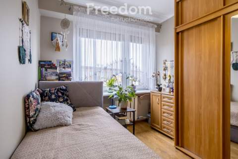 Jasne mieszkanie 3 pokojowe z balkonem