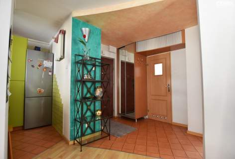 2 pokoje 46.20 m2 pierwsze piętro. Sławinek.