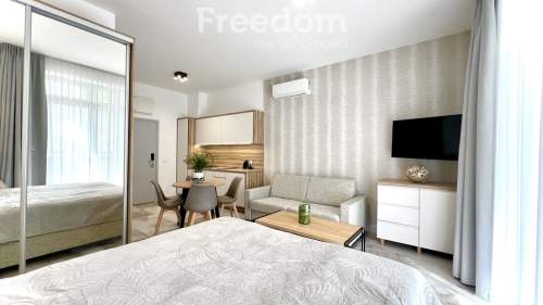 Nowy apartament blisko morza i promenady.