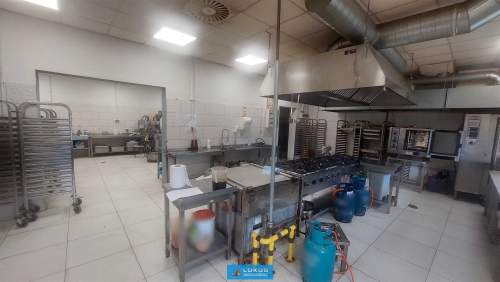 Hala wyposażona na produkcję żywności