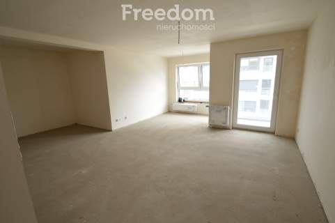 Nowy apartament z loggią w Opolu.