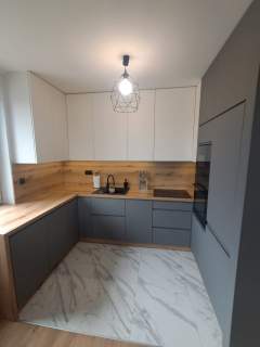 2 pokoje, 51.85m2, I piętro, duży balkon, ul. Poznańska