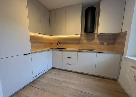 2 pokoje,46.50m2, balkon, parter, blisko Centrum Kalisza