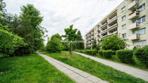 GUSTOWNE, ZADBANE, 2-POKOJOWE Z ODDZIELNĄ KUCHNIĄ