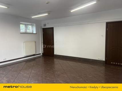 Lokal 42 m2 z witryną na biuro lub sklep, Ursus.