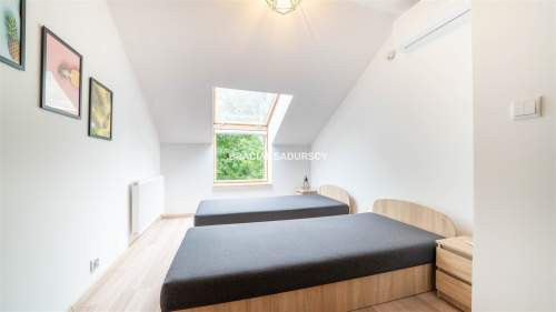 dwupoziomowe ok 80m2, Żabiniec