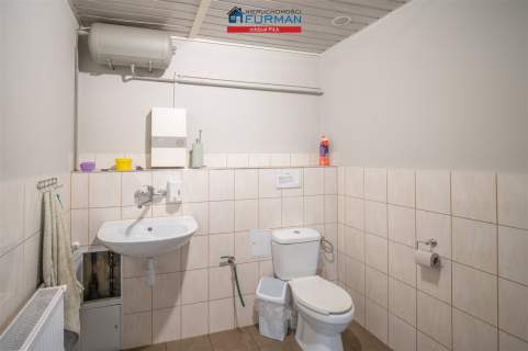 Magazyn na sprzedaż, 438,78 m2, Jastrowie