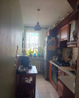 Mieszkanie 3-pokojowe z balkonem, blisko centrum.