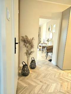 3 pokoje, 51.60m2, balkon, I piętro, po remoncie, Os. Korcza