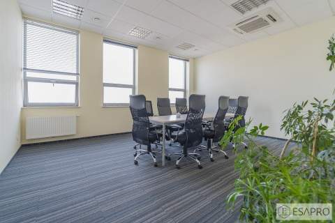 BIURA DLA BIZNESU-gabinety OPEN SPACE w BIUROWCU