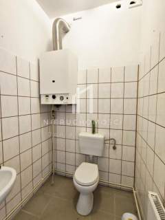 PRZESTRONNY LOKAL DO WYNAJĘCIA PRZY UL. STASZICA W JAŚLE - IDEALNY...