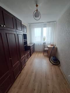 3 pokoje, 45.50m2, balkon, IV piętro, umeblowane,OsKaliniec