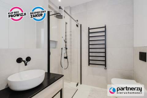 Nowoczesny, dwupoziomowy apartament w Mechelinkach