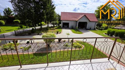 Przestronny dom w spokojnej okolicy Żabna