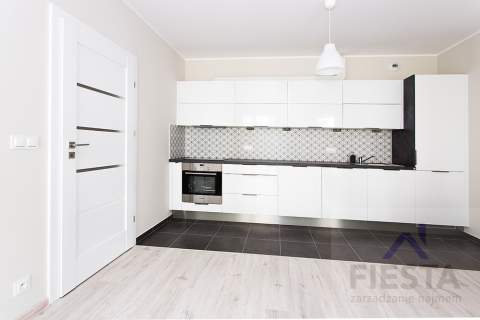 Bemowo-2 pokoje-Olbrachta 124-garaż-2017 rok