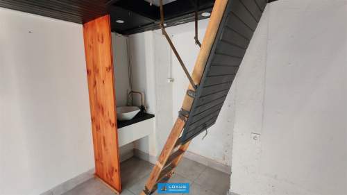 Lokal handlowy od ulicy witryna parter
