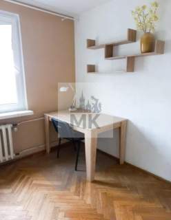 W pobliżu Kazimierza Wielkiego, 3 pokoje, kuchnia, balkon,