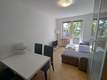 Mieszkanie 40 m2, 2 pokoje z balkonem, Koszutka