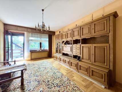 Dom 240 m2 z halą przemysłowo/biurową 260 m2
