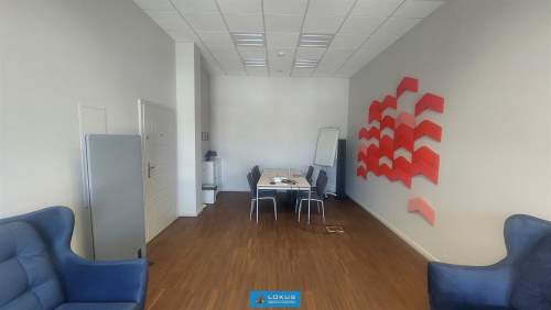 Lokal biurowo-usługowy 38 m2,parking, klimatyzacja
