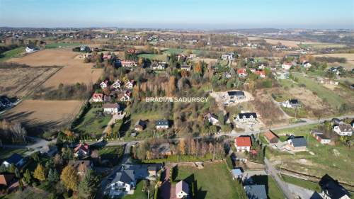 Michałowice - działka budowlana o pow. 22 arów