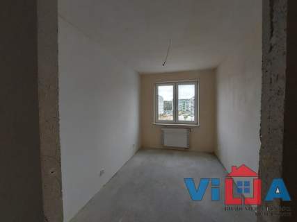3-POKOJOWE MIESZKANIE Z BALKONEM NA OS. CZARKOWO