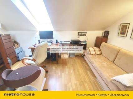 2007r Balkon 2piętro Kominek 2xGaraż Ogród