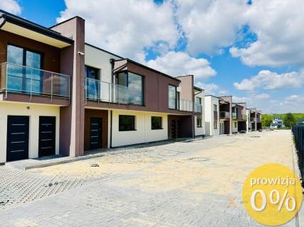 APARTAMENT Z TARASEM BĄDŹ OGRÓDKIEM