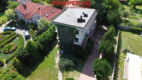Dom ok. 200 m2, 6 pokoi, Jędrzejów