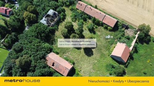 Niepowtarzalny kompleks dworsko-folwarczny 2 ha
