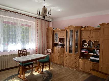 Dom wolnostojący o pow.186m2 w Żyrardowie