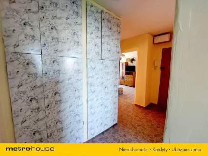 3 pokoje, balkon, piwnica - do remontu - Serbinów