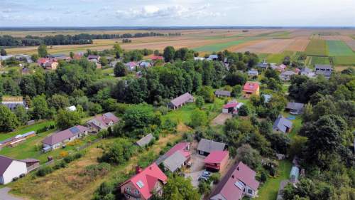 Siedlisko w Biszczy działka 47 ar