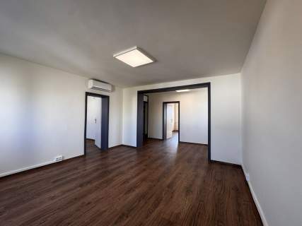 Lokal biurowy 96,86 m2 - wygoda , którą docenisz