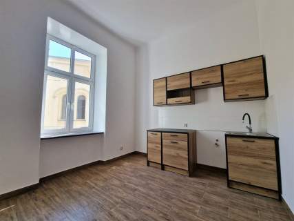 PODBRZEZIE - 2 POK. KUCHNIA - 43 M2 - 827 000 ZŁ