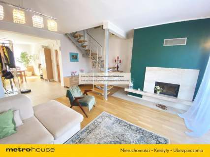 2007r Balkon 2piętro Kominek 2xGaraż Ogród
