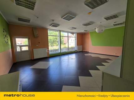 Pawilon handlowo-usługowy w centrum Międzylesia