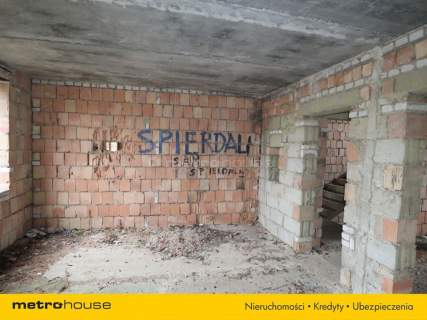 Nieruchomość komercyjna na sprzedaż, 930 m2, Paszęcin