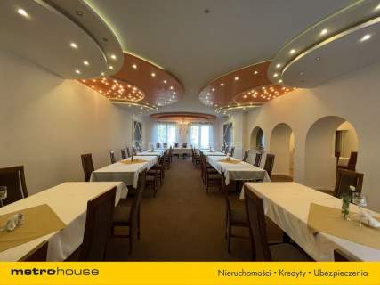 Nieruchomość komercyjna na sprzedaż, 2300 m2, Łódź