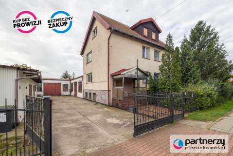 Dom z ogrodem i zapleczem gospodarczym
